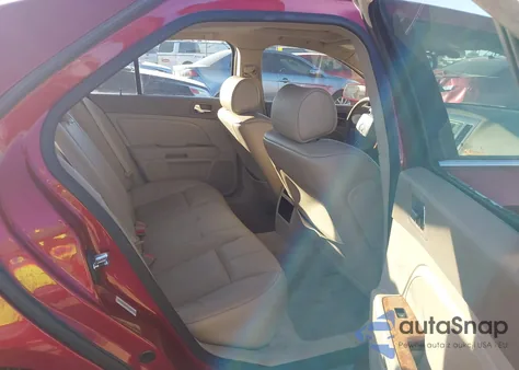 2008 Cadillac Sts V6 from USA, damaged, VIN 1G6DW67V080147275